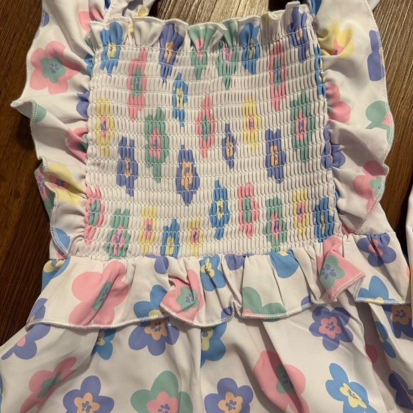 Marie Nicole Floral Set - Picture 3 of 4